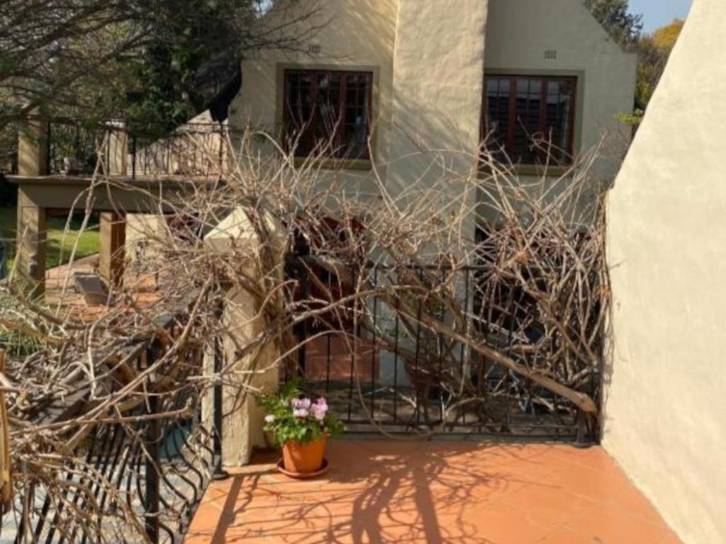 Tuscan Rose Johannesburg Exterior foto